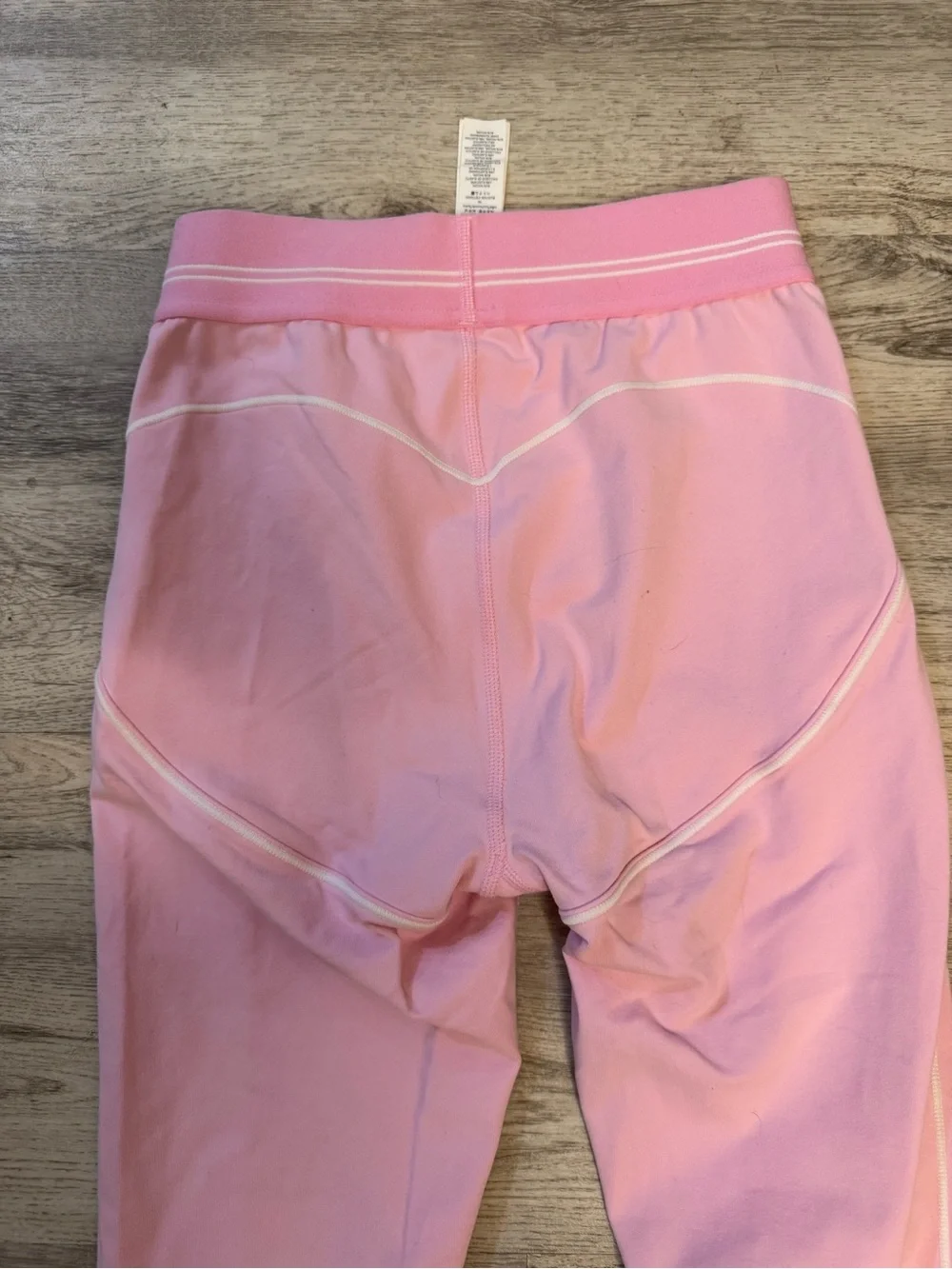 Alo Yoga Airbrush High-Waist Heart Throb Legging
